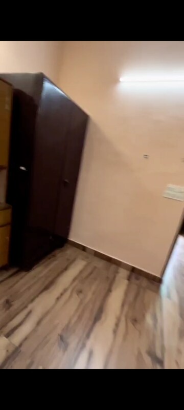 1.5 BHK Independent House For Rent in Dayanand Colony
