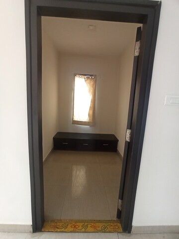 Room in 3 BHK Apartment at Lahari Jublee hills, Jubilee Hills – for Rent
