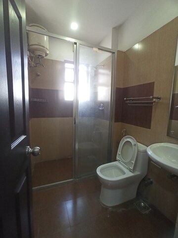 Furnished Amenities in 3 BHK Apartment at Lahari Jublee hills, Jubilee Hills – for Rent