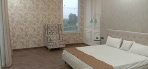 Room in 5 BHK Villa at Ascent Laxmi Villas, Raj Nagar Extension – for Sale
