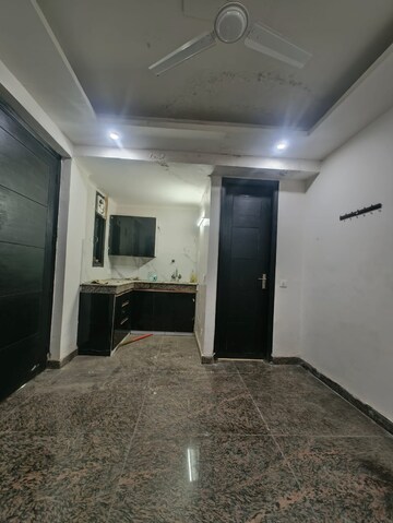 1 RK Builder Floor For Rent in Saket