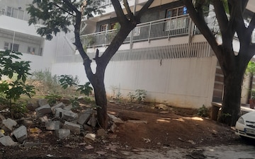 Plot For Sale in Nagarbhavi
