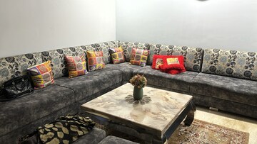 Bedroom in 3 BHK Builder Floor at Sector 7 – for Sale
