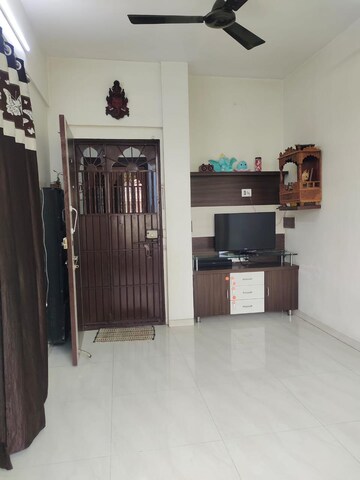 Room in 1 BHK Apartment at Neelkanth Sparkle, Ghansoli – for Rent