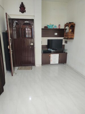 Room in 1 BHK Apartment at Neelkanth Sparkle, Ghansoli – for Rent