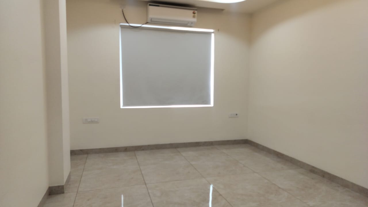 3 BHK 3300 Sq.Ft. Builder Floor in Lahari Jublee hills