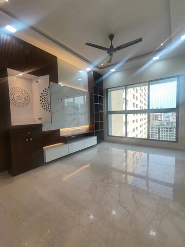 Room in 2 BHK Apartment at Rajesh Raj Infinia, Malad West – for Rent