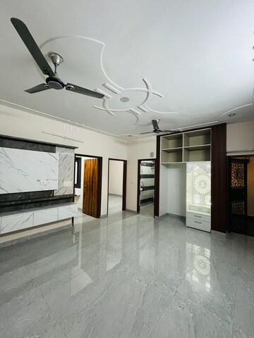 3 BHK Builder Floor For Rent in Sector 56