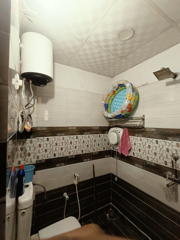 Master Bedroom, super-avenue 2 Bedroom 1000 Sq.Ft. Builder Floor In Sector 73 Noida 8549464