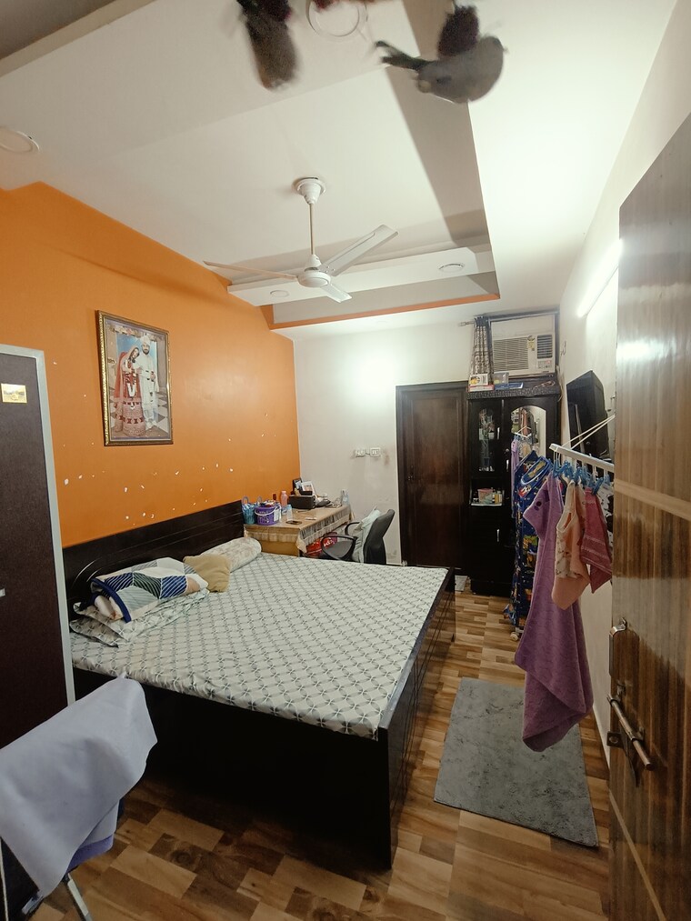 Bedroom, super-avenue 2 Bedroom 1000 Sq.Ft. Builder Floor In Sector 73 Noida 8549464