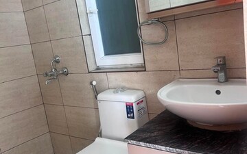 2 BHK Apartment For Rent in Tata Eureka Park, Sector 150