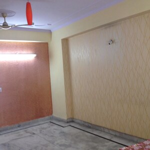 Room in 2 BHK Apartment at Supertech Estate, Vaishali Sector 9 – for Sale