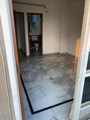 Balcony in 2 BHK Apartment at Supertech Estate, Vaishali Sector 9 – for Sale