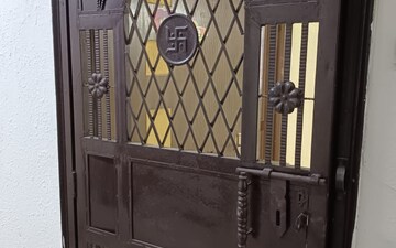 2 BHK Apartment For Sale in VVIP Assets, Raj Nagar Extension