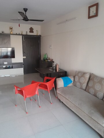 Living Room in 2 BHK Apartment at Andheri West – for Rent