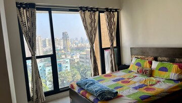 Bedroom in 2 BHK Apartment at Andheri West – for Rent