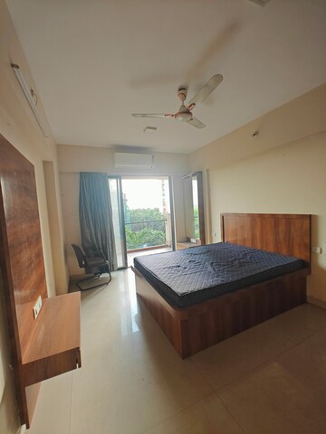 Bedroom in 3 BHK Apartment at Seawoods Sector 58 – for Rent