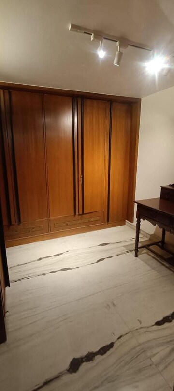 Bedroom in 2 BHK Builder Floor at Green Park – for Rent