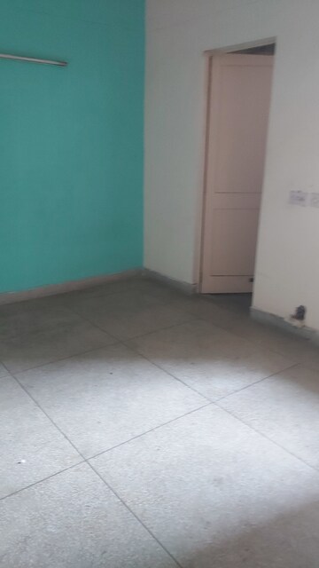 3.5 BHK Apartment For Rent in Mayur Vihar