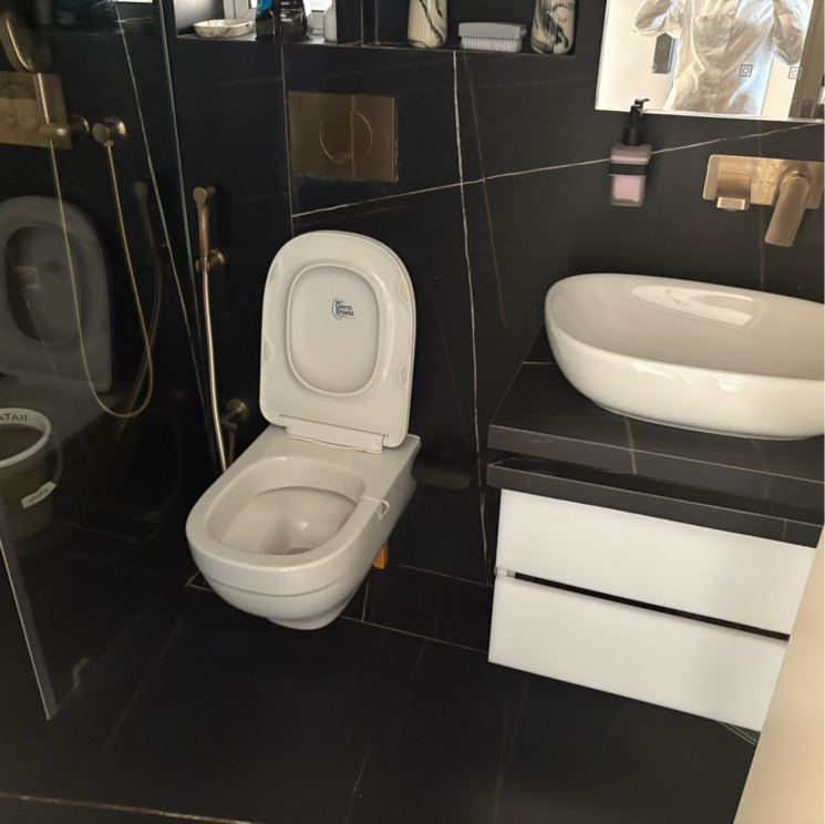 Bathroom, kalpataru-radiance 4 Bedroom 2164 Sq.Ft. Apartment In Motilal Nagar Mumbai 8549730