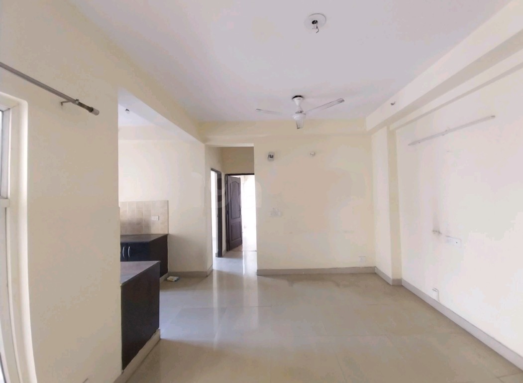 2 BHK + Pooja Room Apartment For Sale in Gardenia Golf City