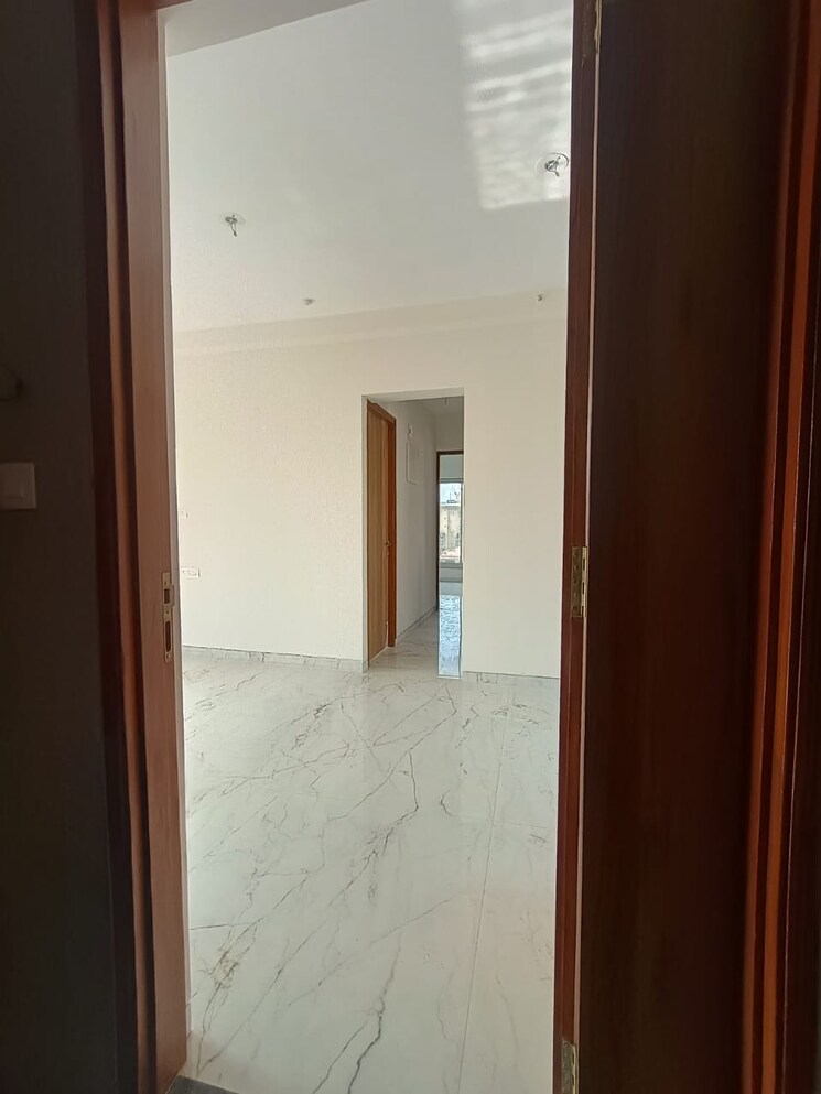 Room, sima-building 2 Bedroom 700 Sq.Ft. Apartment In Chembur Mumbai 8549780