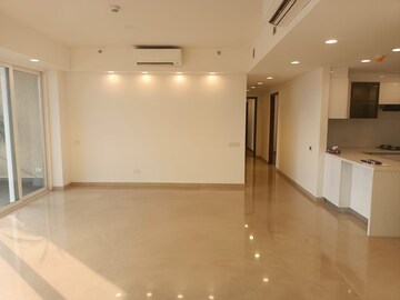 Room in 3.5 BHK Apartment at Godrej Jardinia, Sector 146 – for Sale