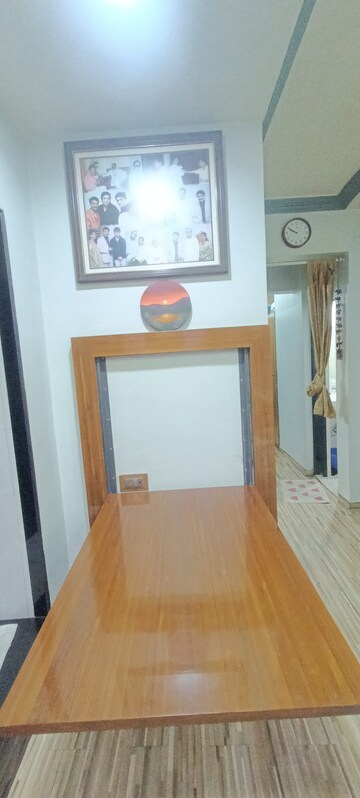Room in 2 BHK Apartment at Dheeraj Darshan, Jogeshwari East – for Rent