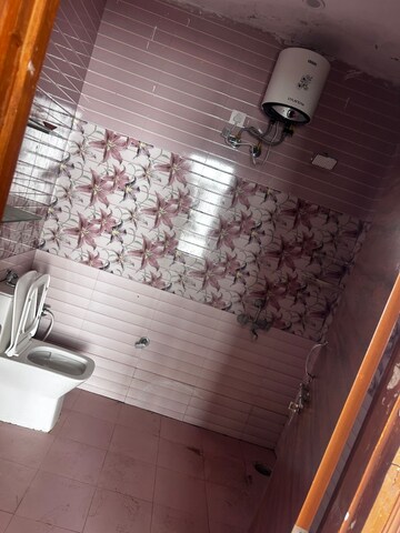 Attached Bathroom in 4 BHK Villa at Sushant Golf City – for Rent