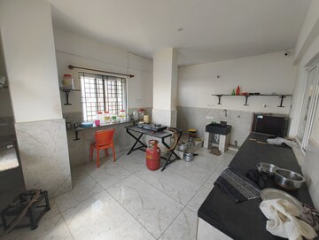 Parking in 1 BHK Builder Floor at Mahadevpura – for Rent