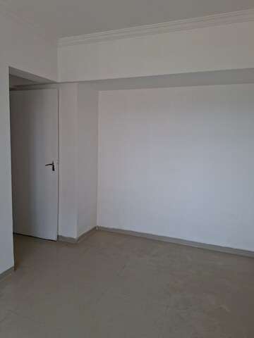 Furnished Amenities in 1 BHK Apartment at Puranik Hometown, Ghodbunder Road – for Rent