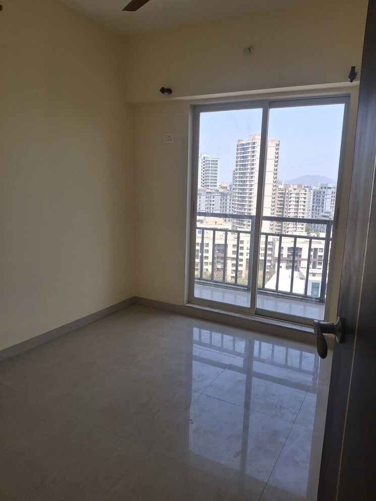 Room, rosa-gardenia 2 Bedroom 880 Sq.Ft. Apartment In Ghodbunder Road Thane 8549871