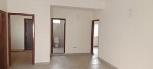 Room in 3 BHK Apartment at Kondapur – for Sale