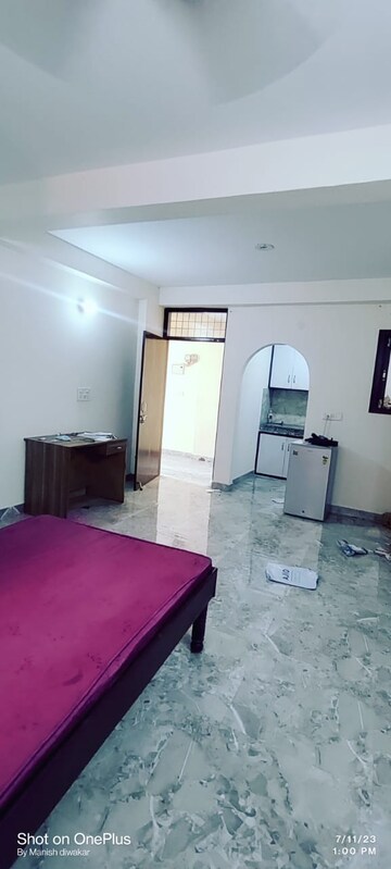 Master Bedroom in 1 RK Builder Floor at Paryavaran Complex – for Rent