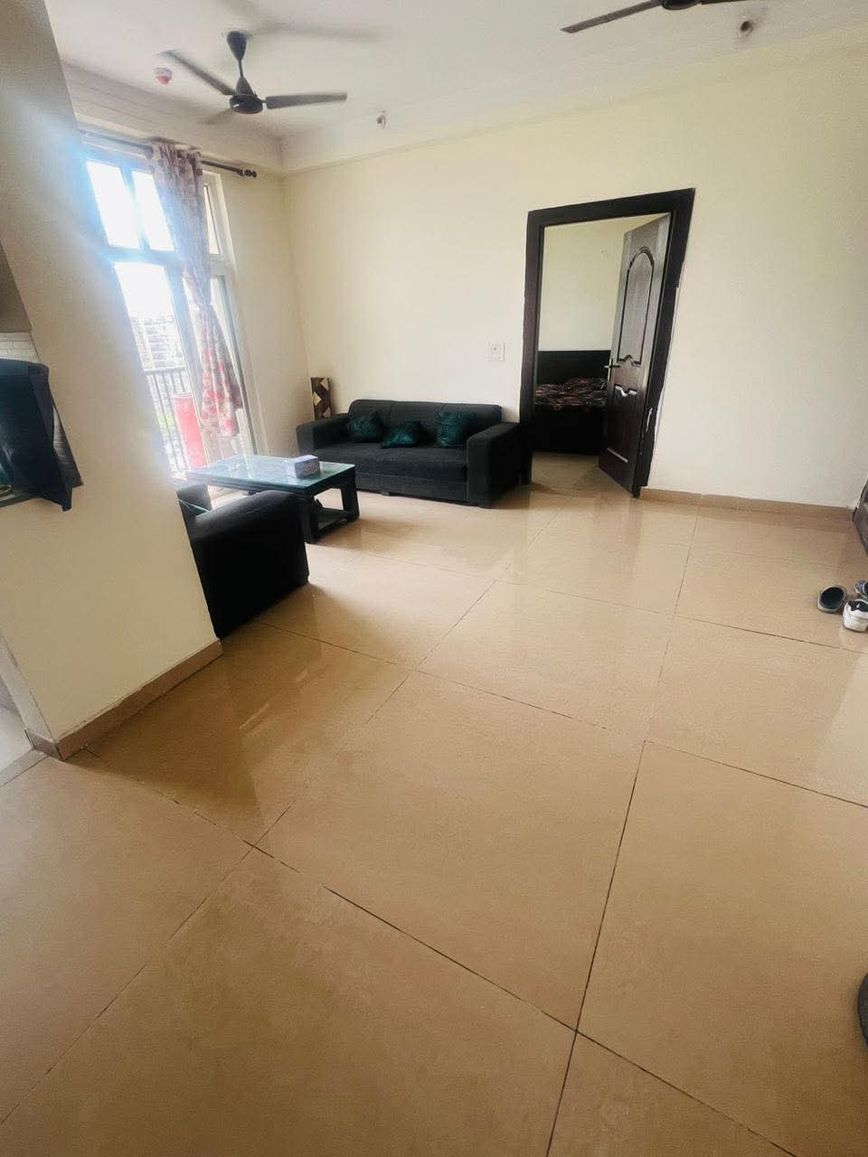 3 BHK + Servant Room,Study Room Apartment For Sale in Amrapali Platinum