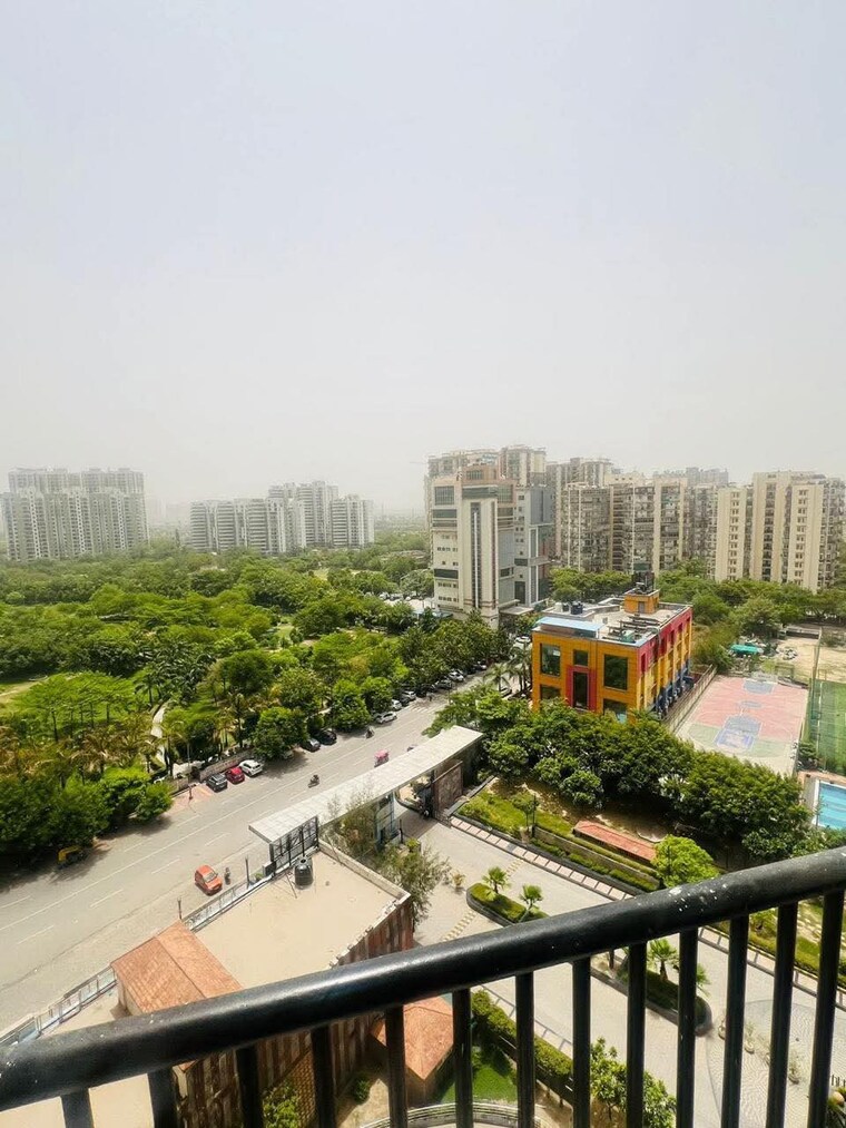 Exterior View, amrapali-platinum 3 Bedroom 1775 Sq.Ft. Apartment In Sector 119 Noida 8550072