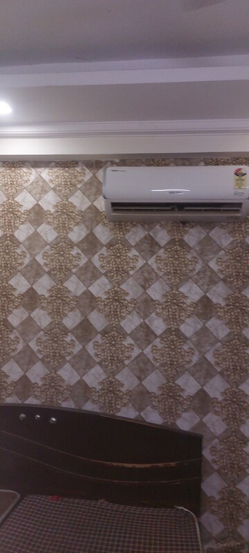 1 RK Apartment For Rent in Unitech Uniworld Gardens, Sector 47