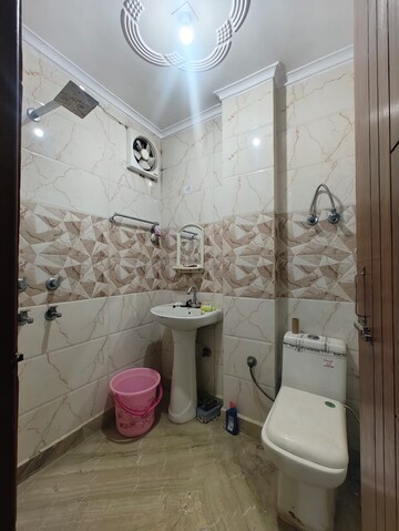 Bathroom in 2 BHK Builder Floor at Govindpuri – for Rent
