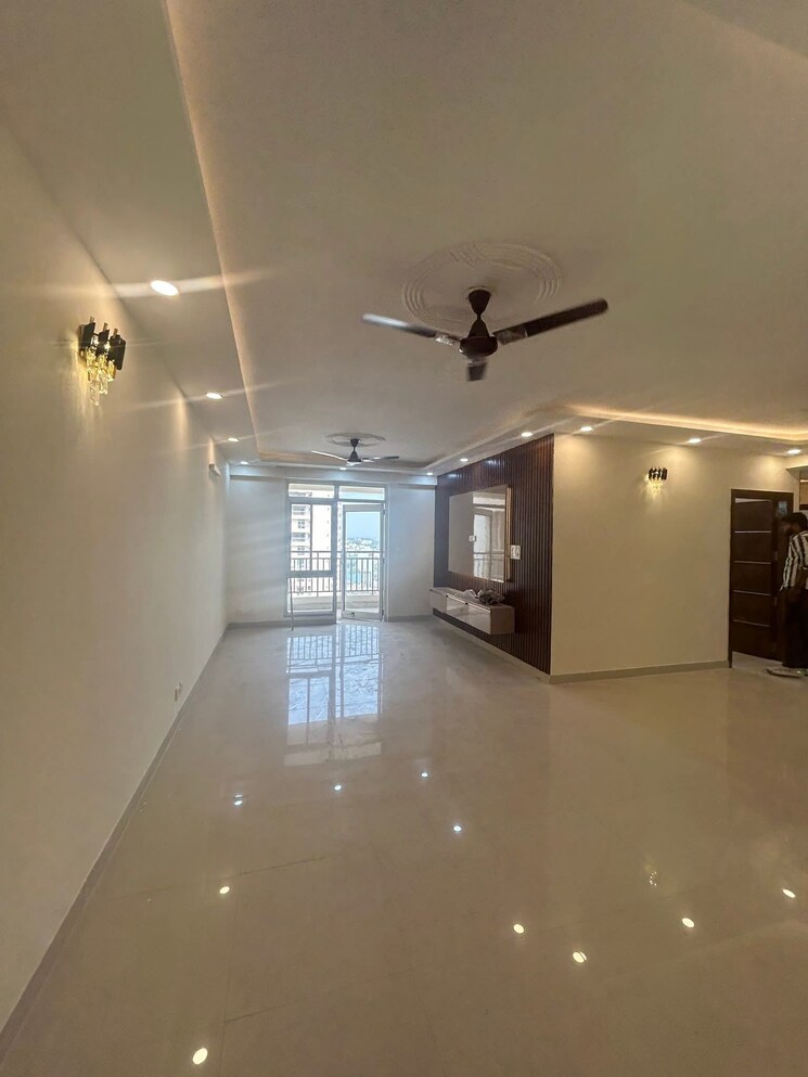 Room, shapoorji-pallonji-joyville-phase-2 3 Bedroom 1852 Sq.Ft. Apartment In Sector 102 Gurgaon 8550308