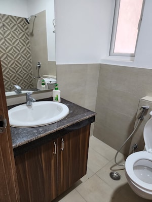 Attached Bathroom in 2.5 BHK Apartment at Sector 10 Greater Noida – for Sale
