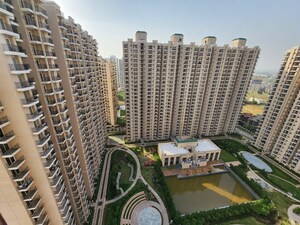 2.5 BHK Apartment – Exterior View View at Sector 10 Greater Noida - for Sale