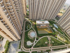 2.5 BHK Apartment – Exterior View View at Sector 10 Greater Noida - for Sale
