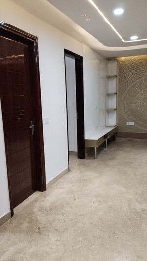 Building Lobby in 4 BHK Builder Floor at Rohini Sector 11 – for Sale