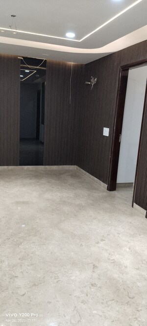 Room in 4 BHK Builder Floor at Rohini Sector 11 – for Sale