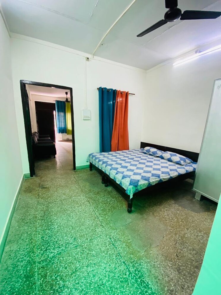 Bedroom, khirki extension 1 Bedroom 500 Sq.Ft. Builder Floor In Khirki Extension Delhi 8551007