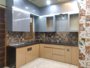 Kitchen in 1 BHK Builder Floor at RWA Apartments Sector 45, Sector 45 – for Rent
