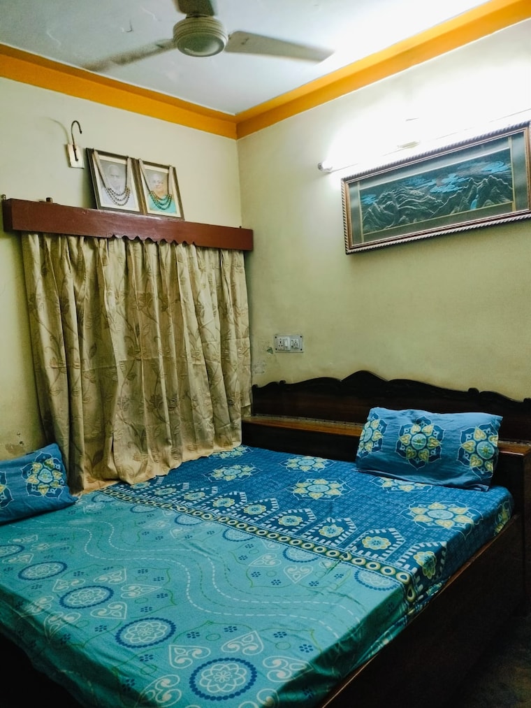 Bedroom, unitech-deerwood-chase 5 Bedroom 240 Sq.Yd. Villa In Nirvana Country Gurgaon 8551355