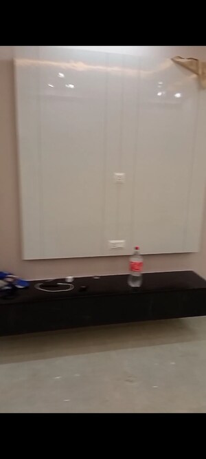 Bedroom in 3 BHK Builder Floor at RPS Palm Drive, Sector 88 – for Sale