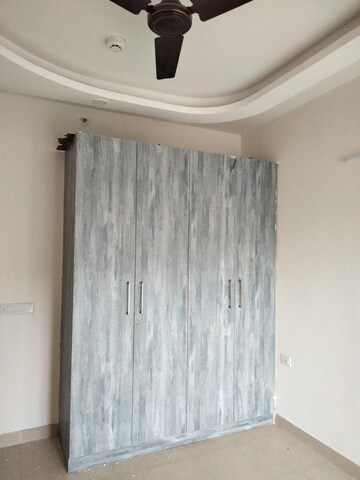 Building Lobby in 2.5 BHK Builder Floor at Ashok Nagar – for Rent