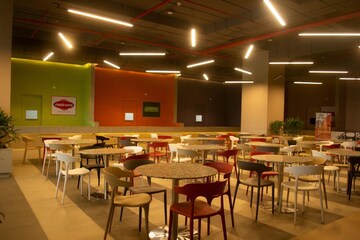  Office Space For Rent in Mani Casadona, New Town
